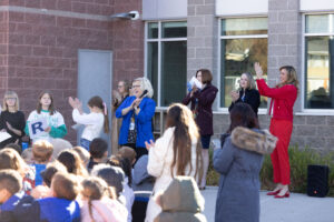 Harmony Kartchner, Wendy Dau, Melanie Hall and Mayor Kafusi clapping